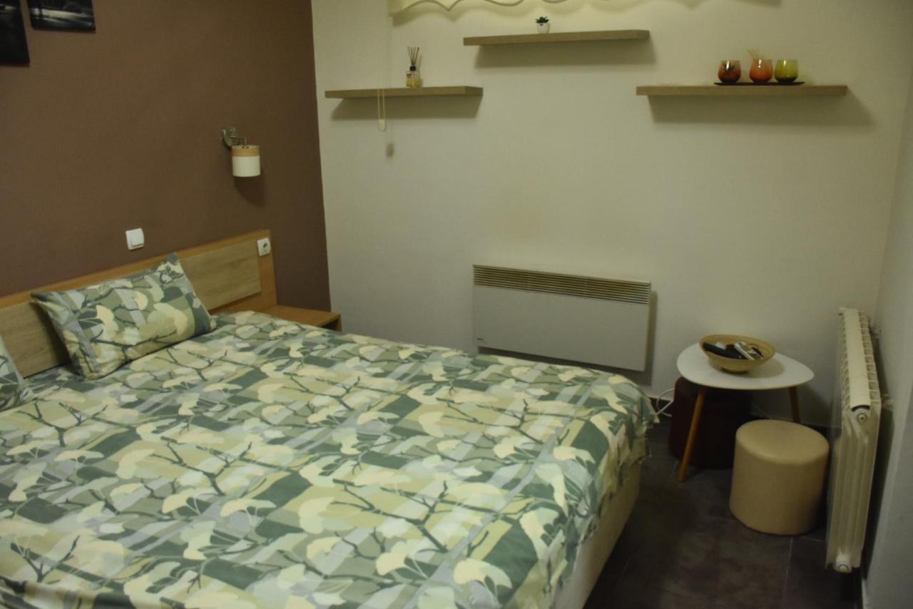 Mps Lux Apartments Ni Esterno foto