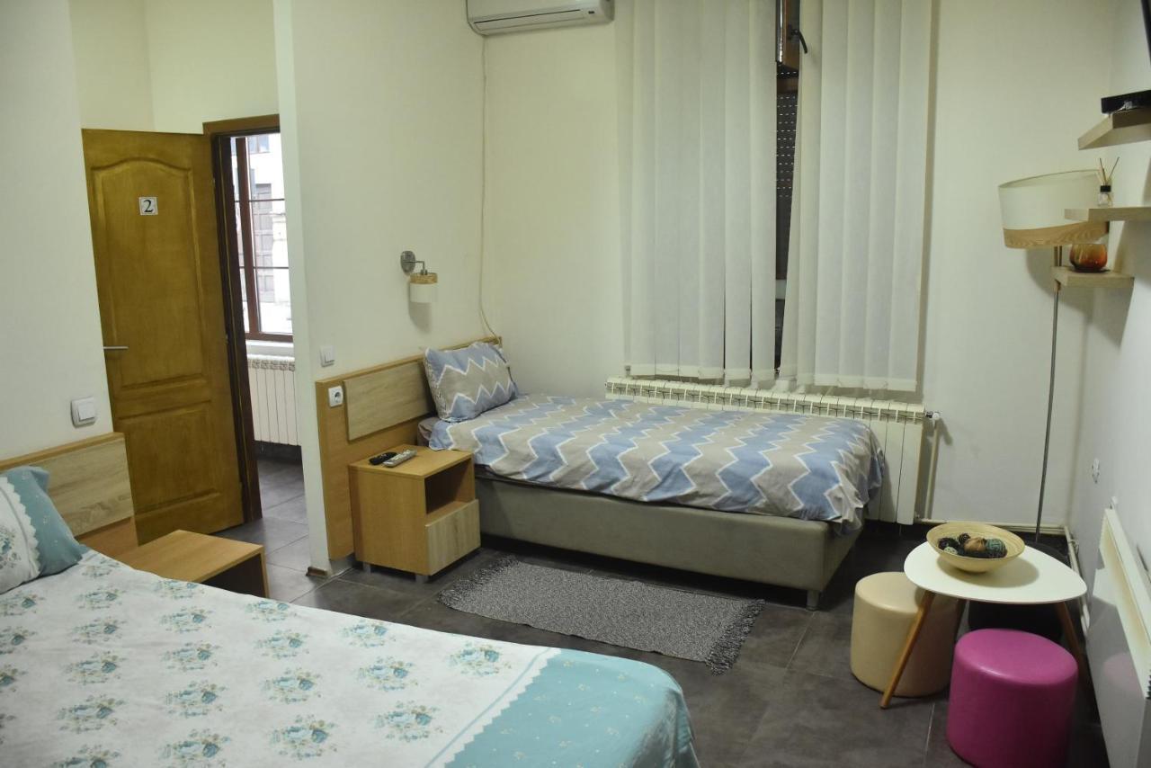 Mps Lux Apartments Ni Esterno foto