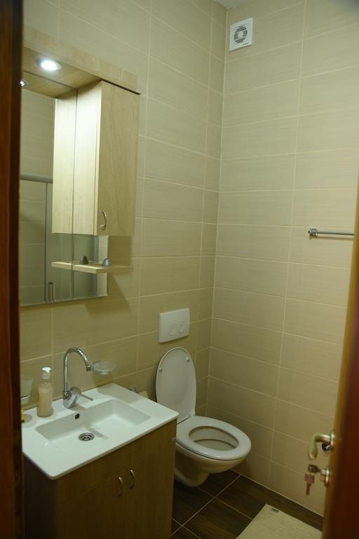 Mps Lux Apartments Ni Esterno foto