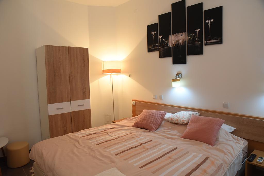 Mps Lux Apartments Ni Esterno foto